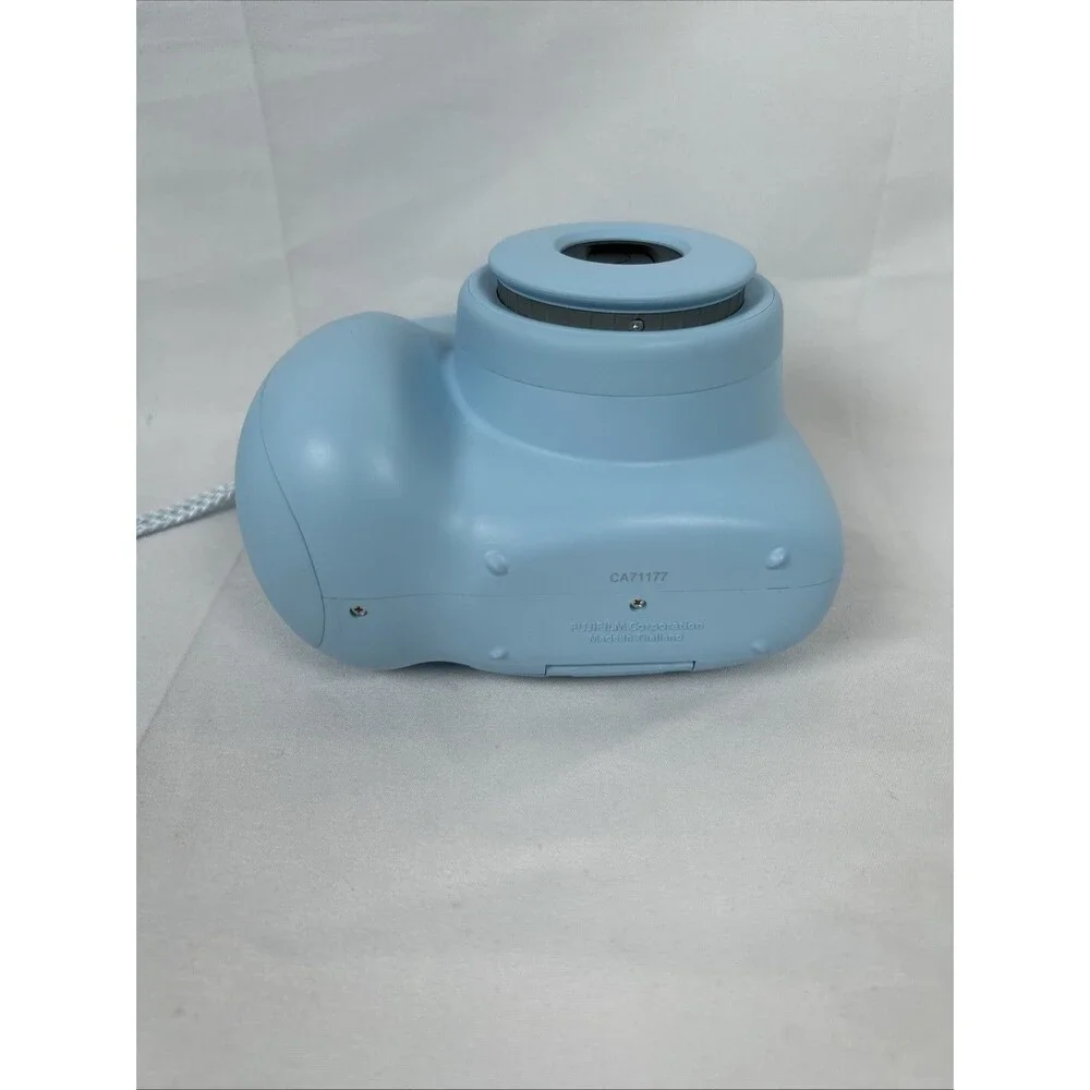 Fujifilm Instax Mini 7+ Instant Film Camera Light Blue Case Album Straps